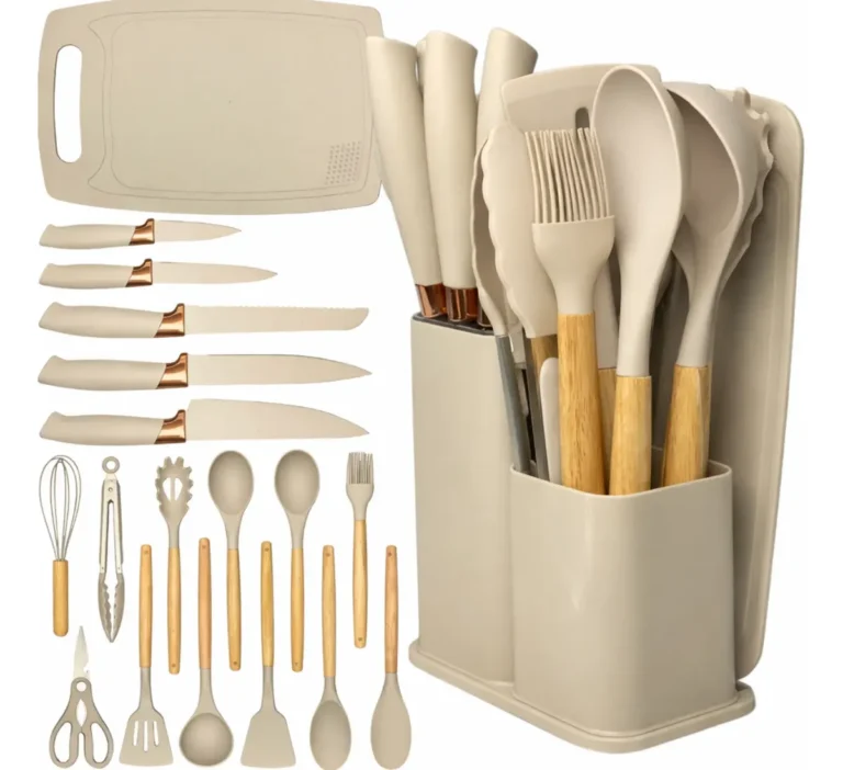 Conjunto Aristus com utensílios e facas